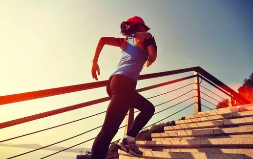 女性漏尿最佳锻炼方法是什么？